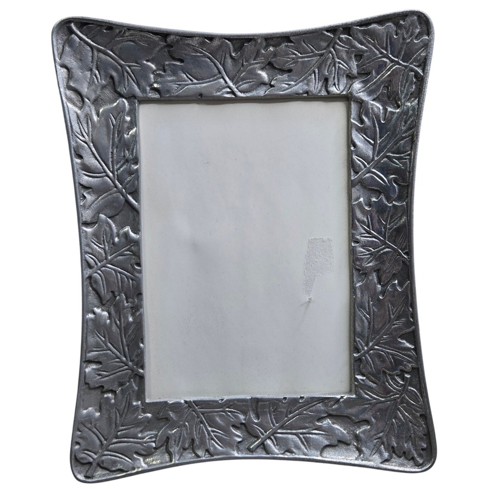 Ornate Silver Tone Metal Picture Frame 6.5x4.5" Pewter Embossed Curved Border